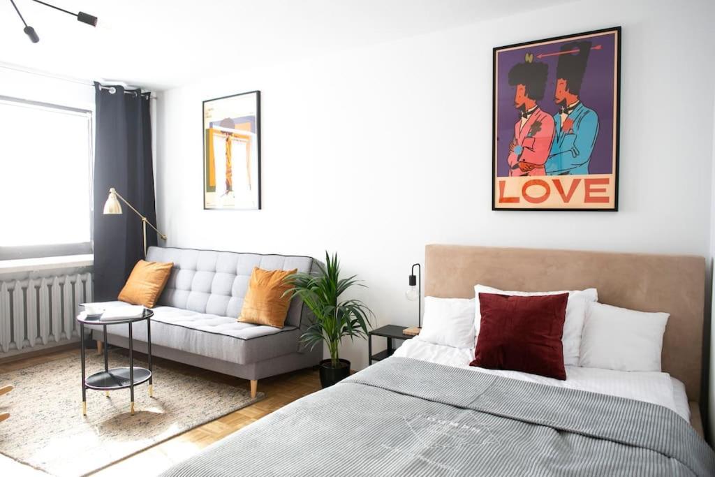 Oomph Warsaw Center Well Designed Apartment With Balcony Ngoại thất bức ảnh
