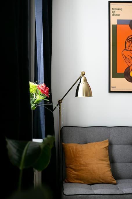 Oomph Warsaw Center Well Designed Apartment With Balcony Ngoại thất bức ảnh